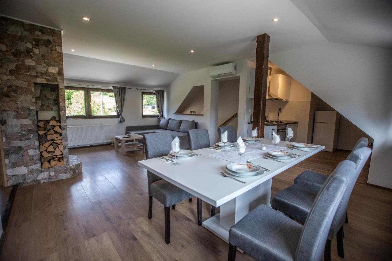 Apartmani Lara Modrus-Kuca Za Odmor ภายนอก รูปภาพ